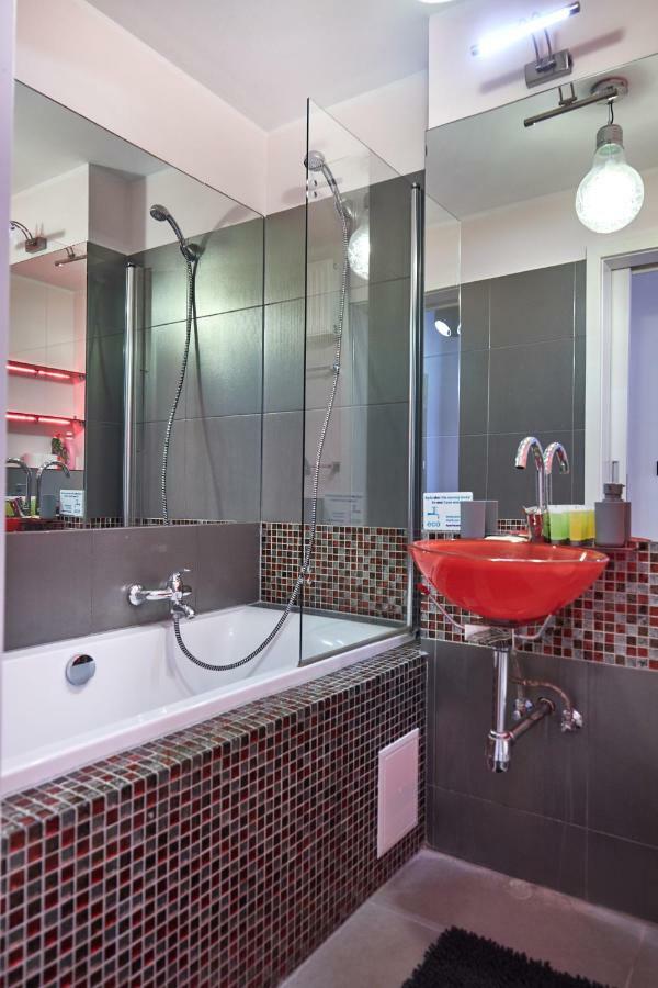 Plac Zbawiciela Hipster Apartment Warsaw Ngoại thất bức ảnh